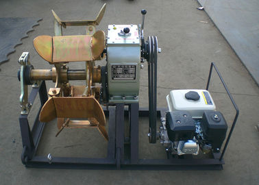 kupować 2016 New Style Cable Pulling  Wire Rope Winch Machine with Gasoline Engine Power online manufacture