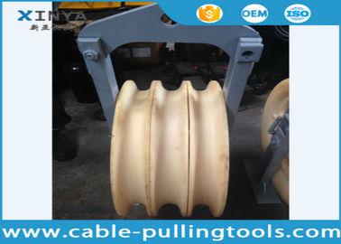kupować 3 Sheave 660 mm Diameter Stringing Wire Rope Pulley Block For Pilot Wire Rope online manufacture