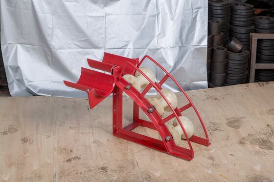 kupować B Series Heavy-Duty Cable Entrance Protection Roller for Underground Cable Pulling with 80-200mm Tube Diameter and 17-23kg Weight online manufacture