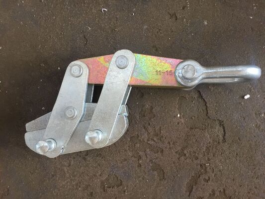 kupować Przyczepka kablowa ciężkoodporna do drutu stalowego o przekroju 11-15 mm o nominalnym obciążeniu 50-200 KN i trwałej konstrukcji ze stali nierdzewnej online manufacture