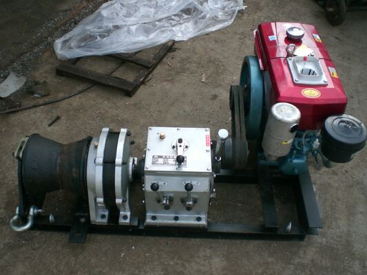 kupować 5-Ton Capacity Diesel Engine Powered Capstan Winch for High-Speed Cable Pulling and Lifting online manufacture